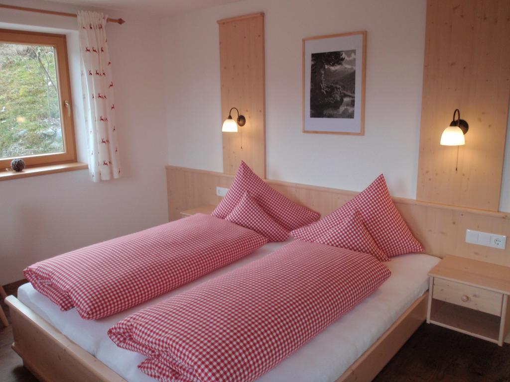 Landhaus Alpenjaeger Hainzenberg Camera foto