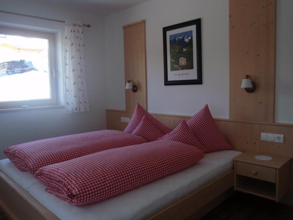 Landhaus Alpenjaeger Hainzenberg Esterno foto