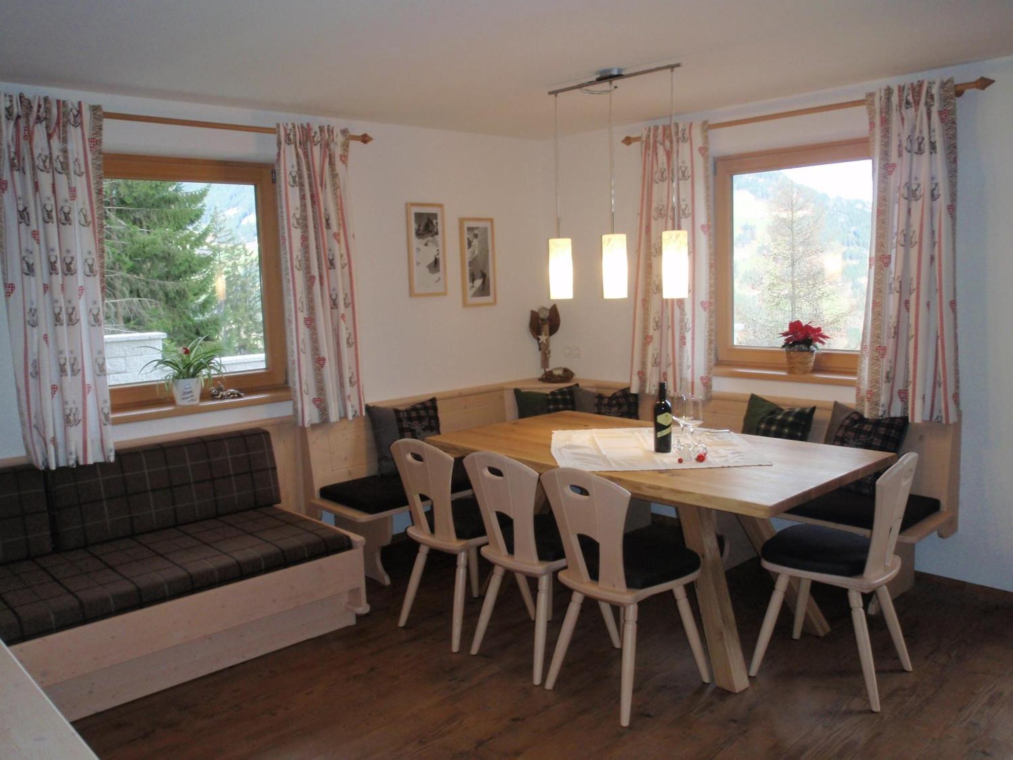 Landhaus Alpenjaeger Hainzenberg Camera foto