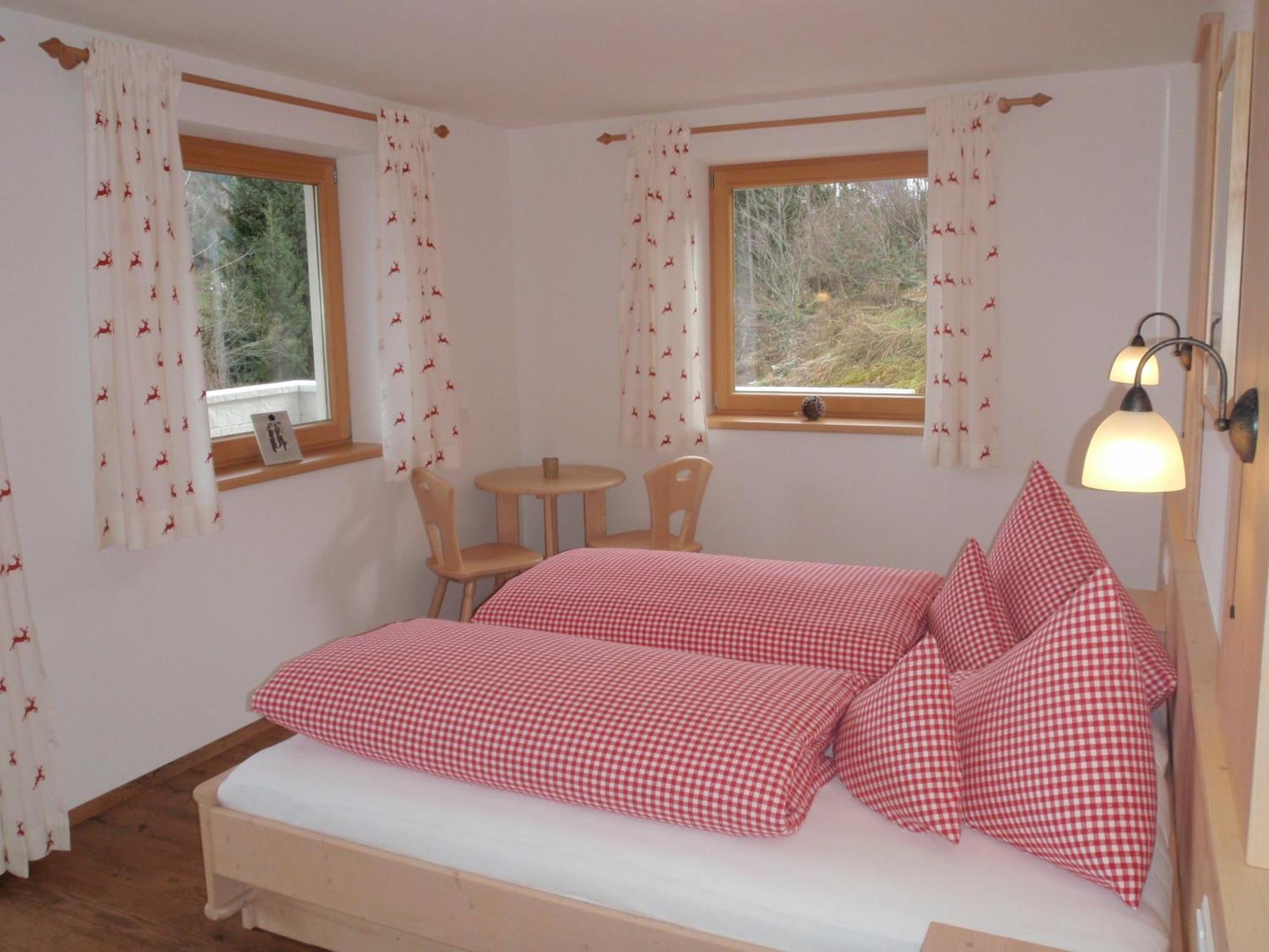 Landhaus Alpenjaeger Hainzenberg Camera foto
