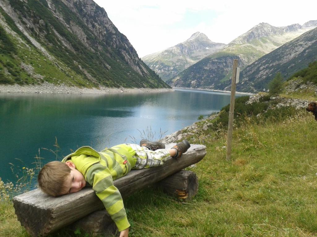 Landhaus Alpenjaeger Hainzenberg Esterno foto